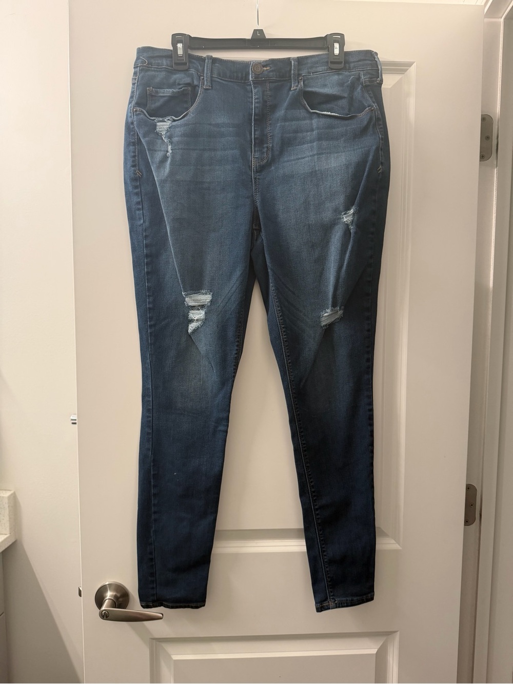 Mudd Indigo Ripped Skinny Jeans